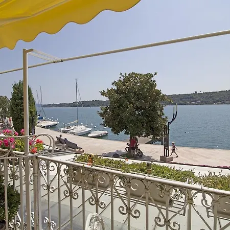 Romantic Benaco